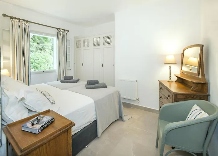 Villa Owl Bella Fonte - Luxury Retreat *