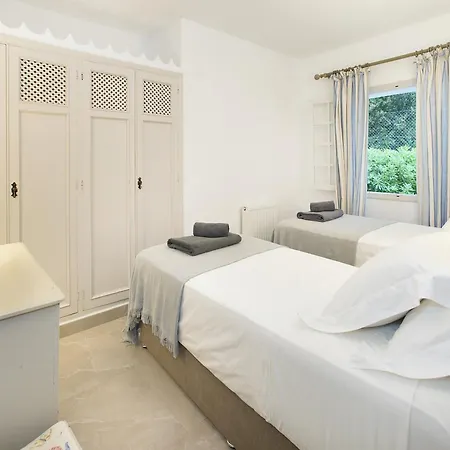 Owl Bella Fonte - Luxury Retreat Villa