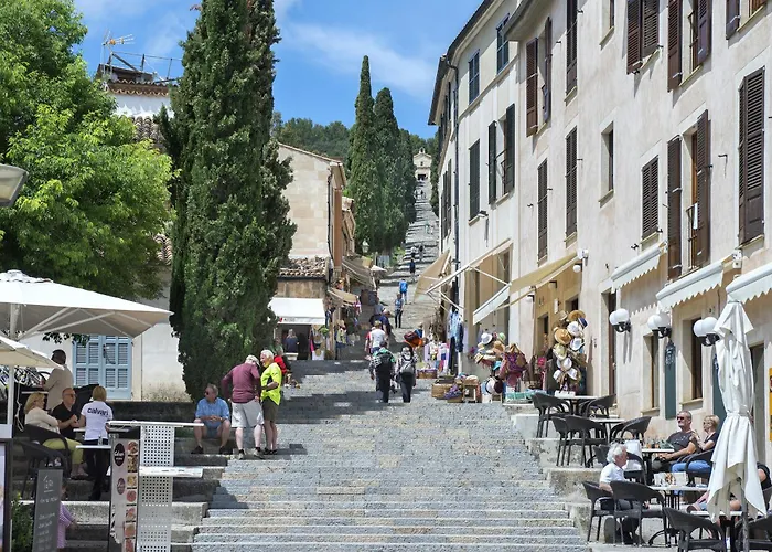 Owl Bella Fonte - Luxury Retreat